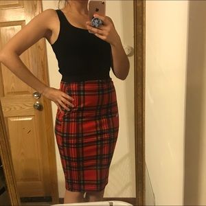 Red plaid pencil skirt size small